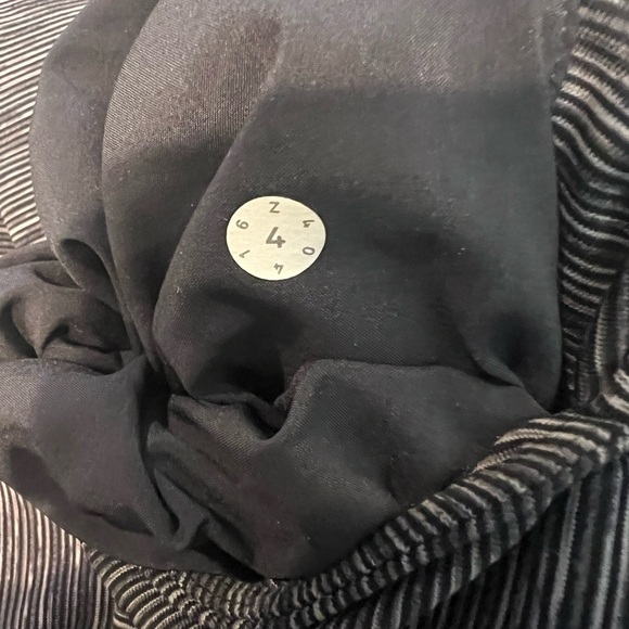 Lululemon Jet Pant Grey Jogger Style - Picture 10 of 11